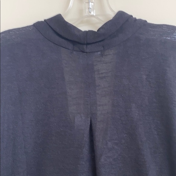 NWT Sactunary v-neck front tie light sweater - Picture 6 of 6